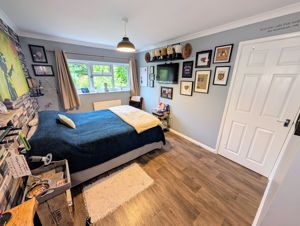 Photo 11- click for photo gallery